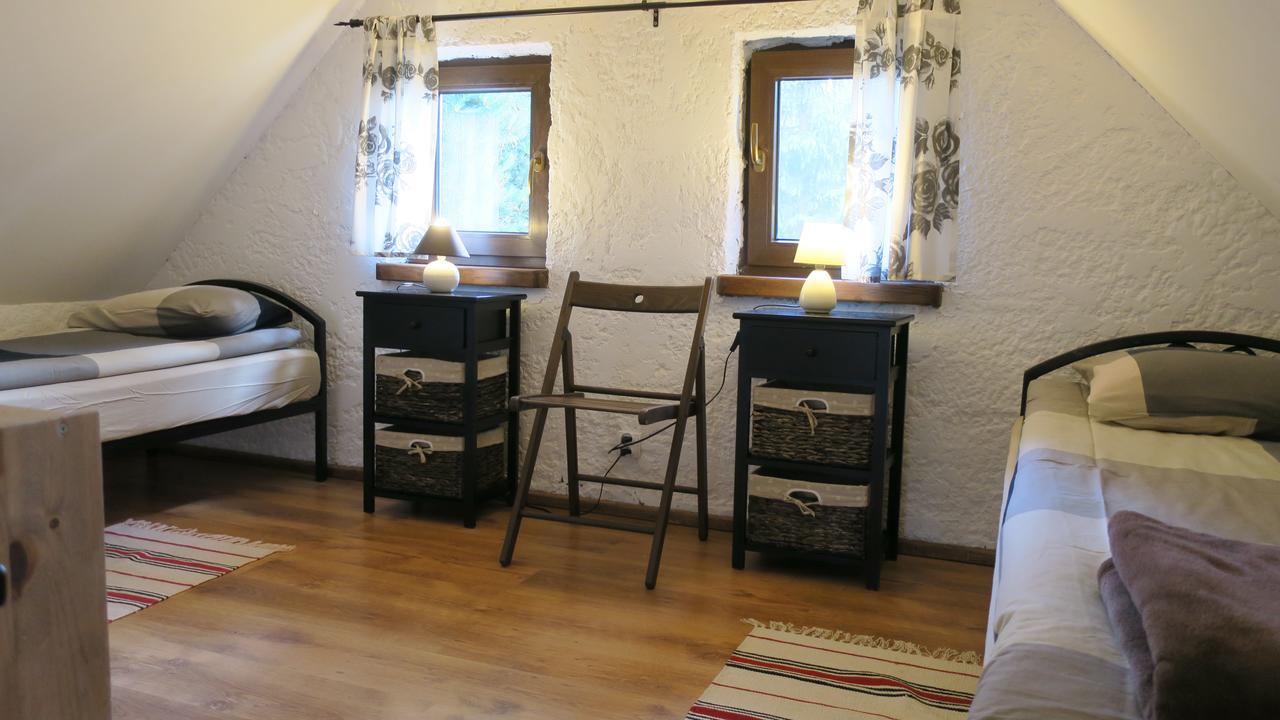 Osada Pod Czerwonym Debem - Czarny Mlyn Villa Jastrzębia Góra Buitenkant foto
