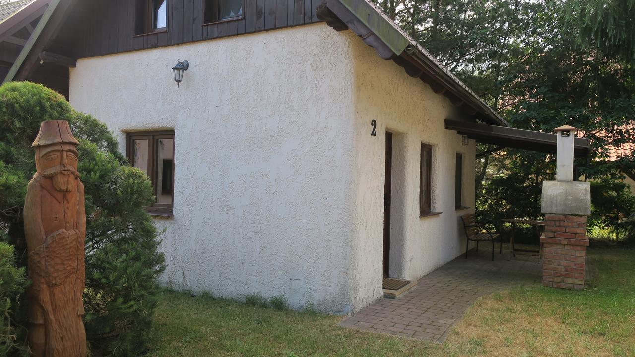Osada Pod Czerwonym Debem - Czarny Mlyn Villa Jastrzębia Góra Buitenkant foto